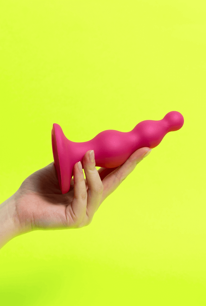 Dildo Plug anal foto nas mãos, pantynova | Sex Shop Produtos Eróticos Online